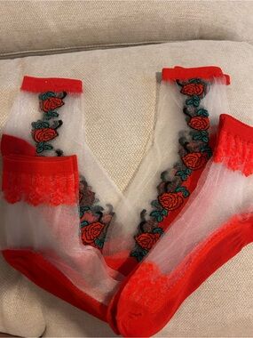 Source Unknown Sheer Red Floral Embroidered Ankle Socks…all 4 pairs..